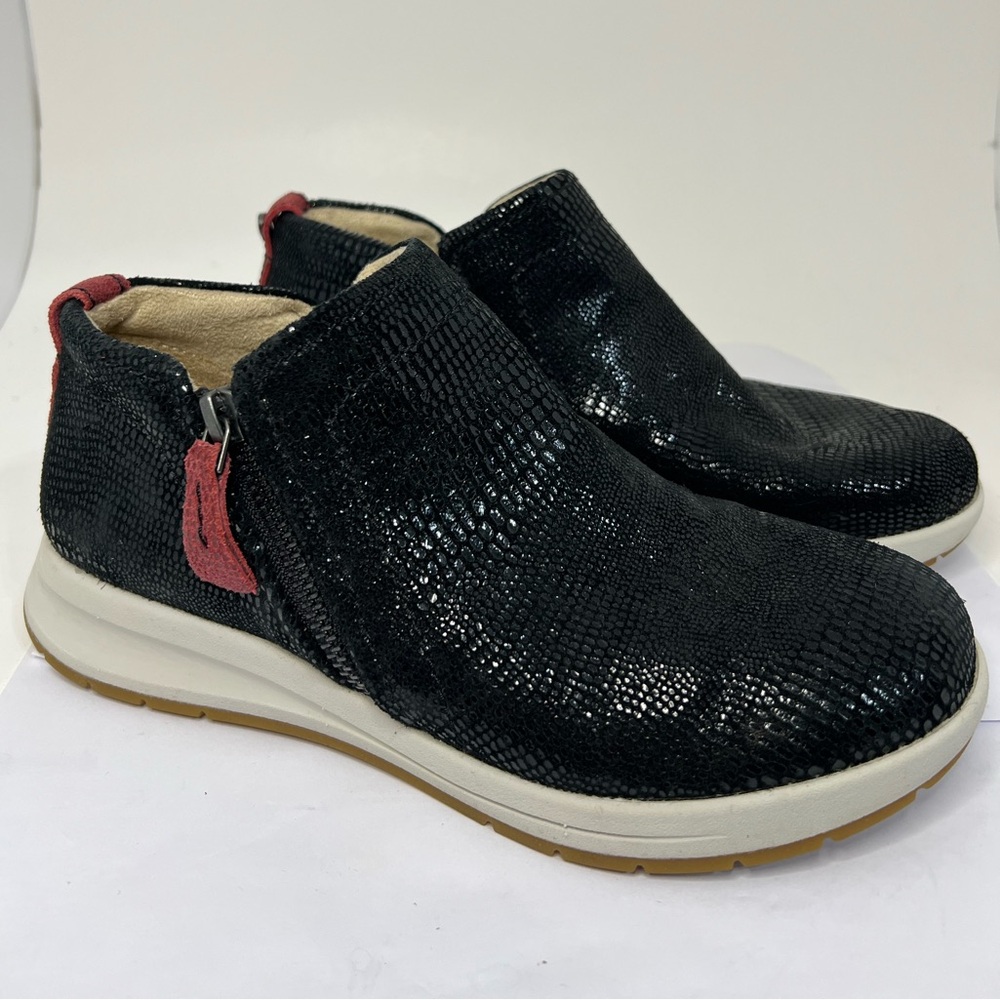 Revere Dublin Comfort Sneaker Boot Black Lizard Leather w/ Zipper